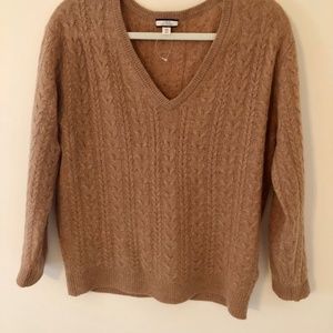 J. CREW cashmere NWOT cable-knit XS relaxed v-neck sweater